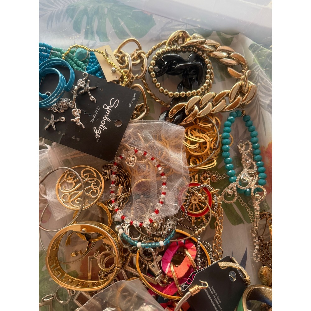 Jewelry Lot Paparazzi Lovisa Hildie & Jo Bracelets Necklaces Earrings 50+ Pcs - Picture 4 of 10
